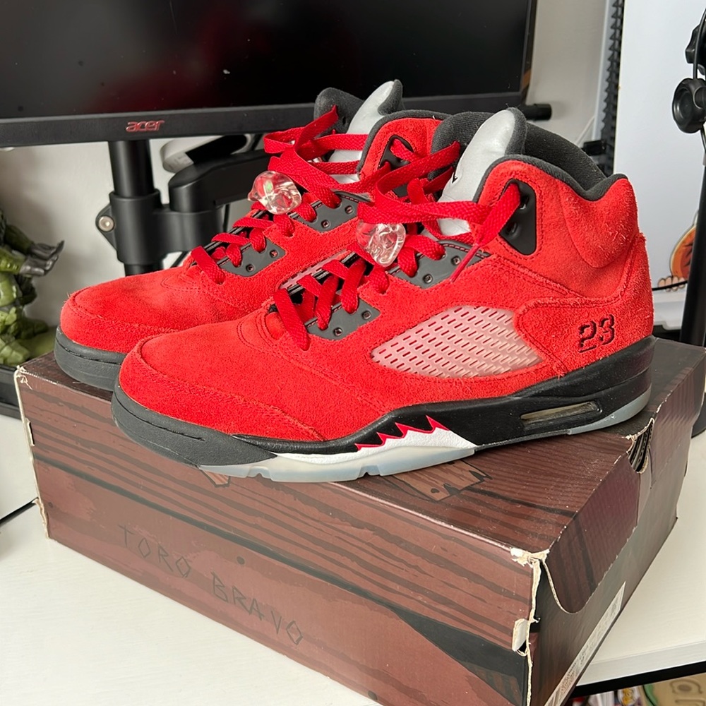 Jordan 5 raging bulls